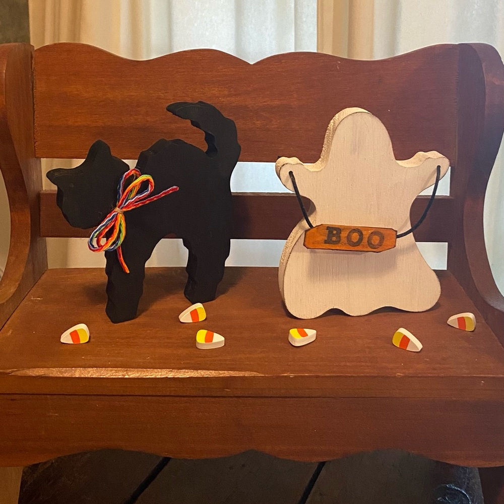 Halloween Decor Lot